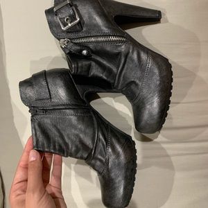 Guess Ankle Booties